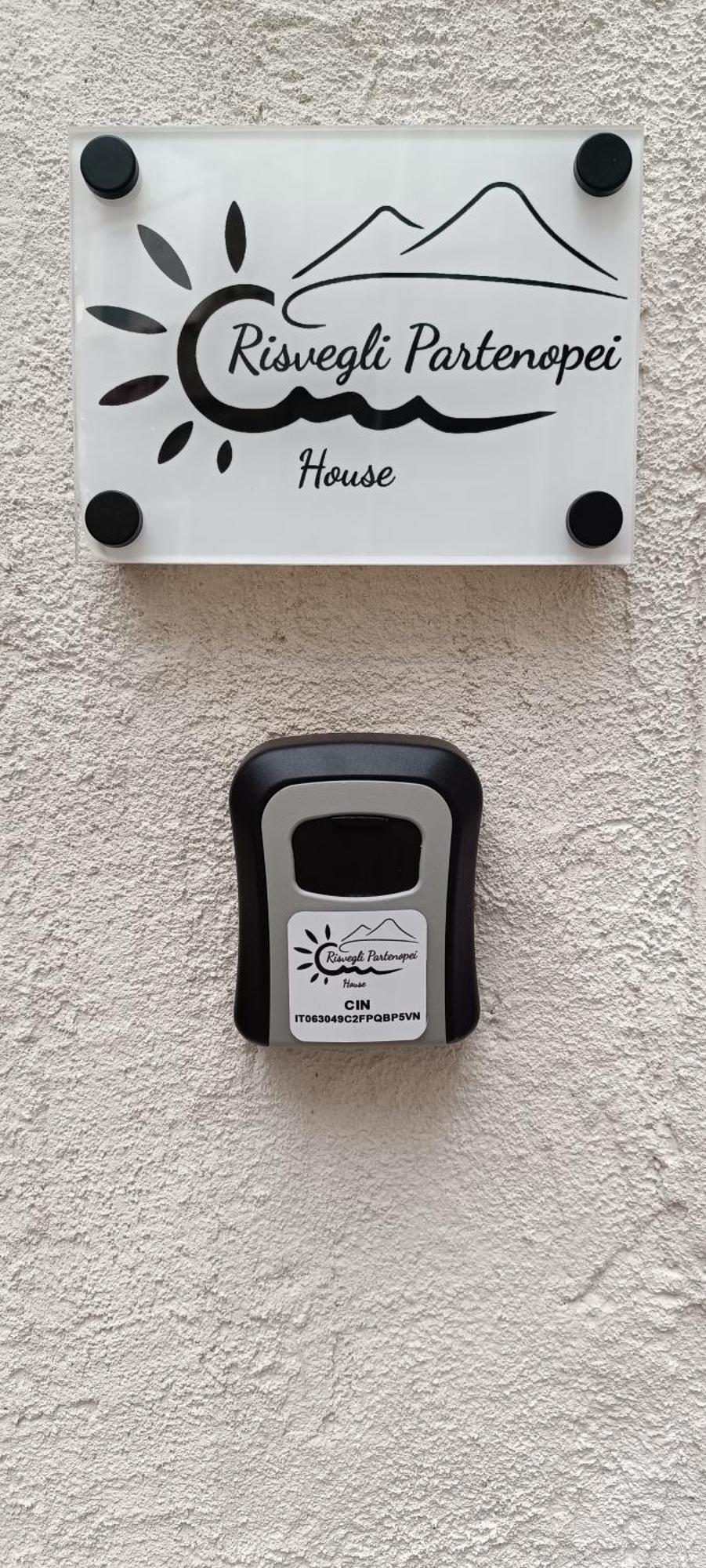 Risvegli Partenopei House Nápoles Exterior foto